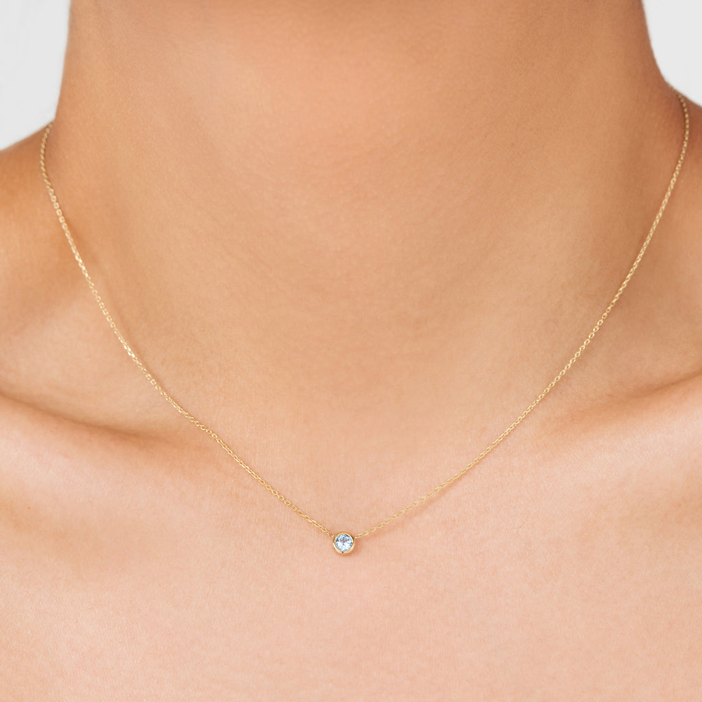 The light sky blue gem, Topaz necklace celebrates the month of November. Consisting of 18k gold chain with extenders to personalise length of necklace/choker. Perfect as an anniversary, birthday or special occasion jewellery present.